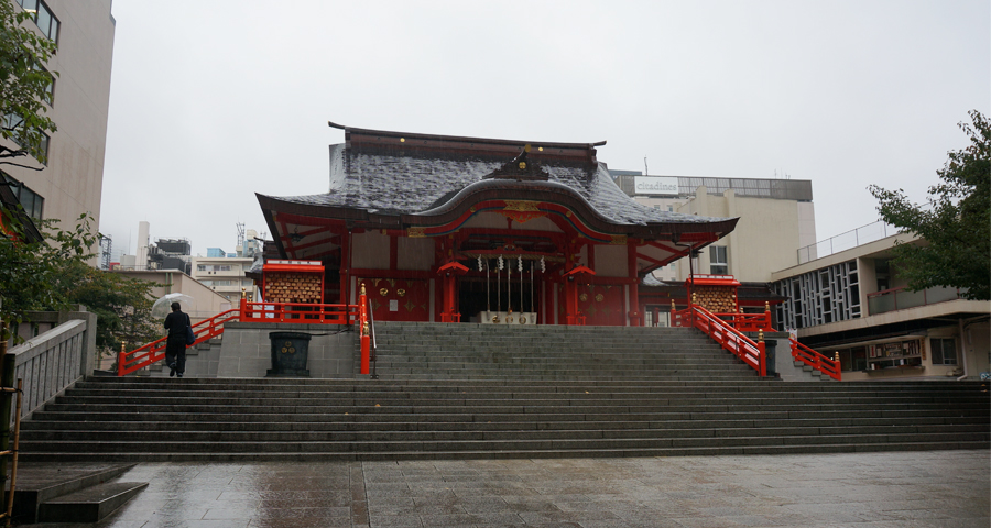 Voyage : le Temple Hanazono à Tokyo